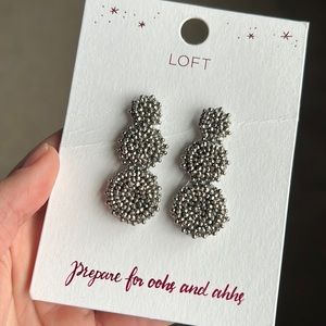 Super lightweight dinner party earrings